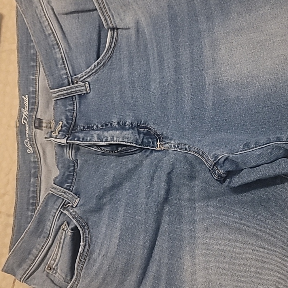 Universal Thread Jeans